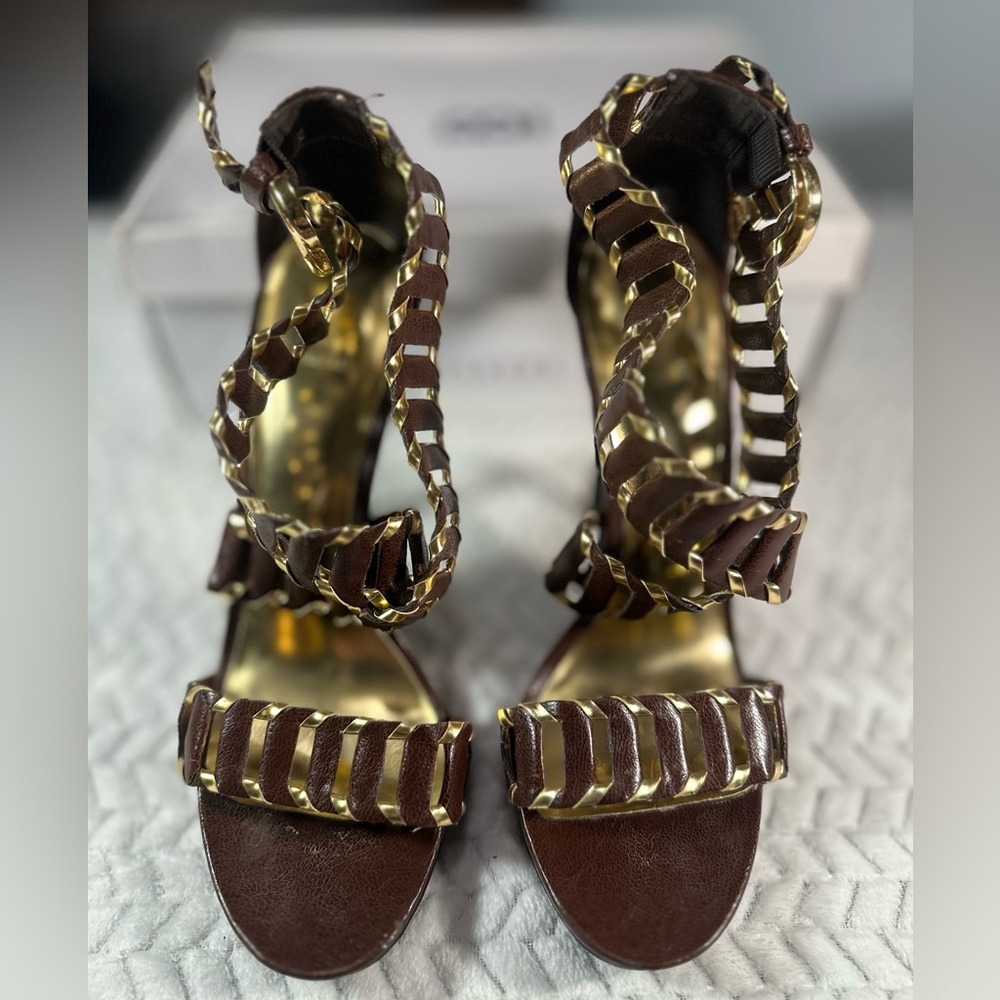Women’s Stylish Brown And Gold Stilettos